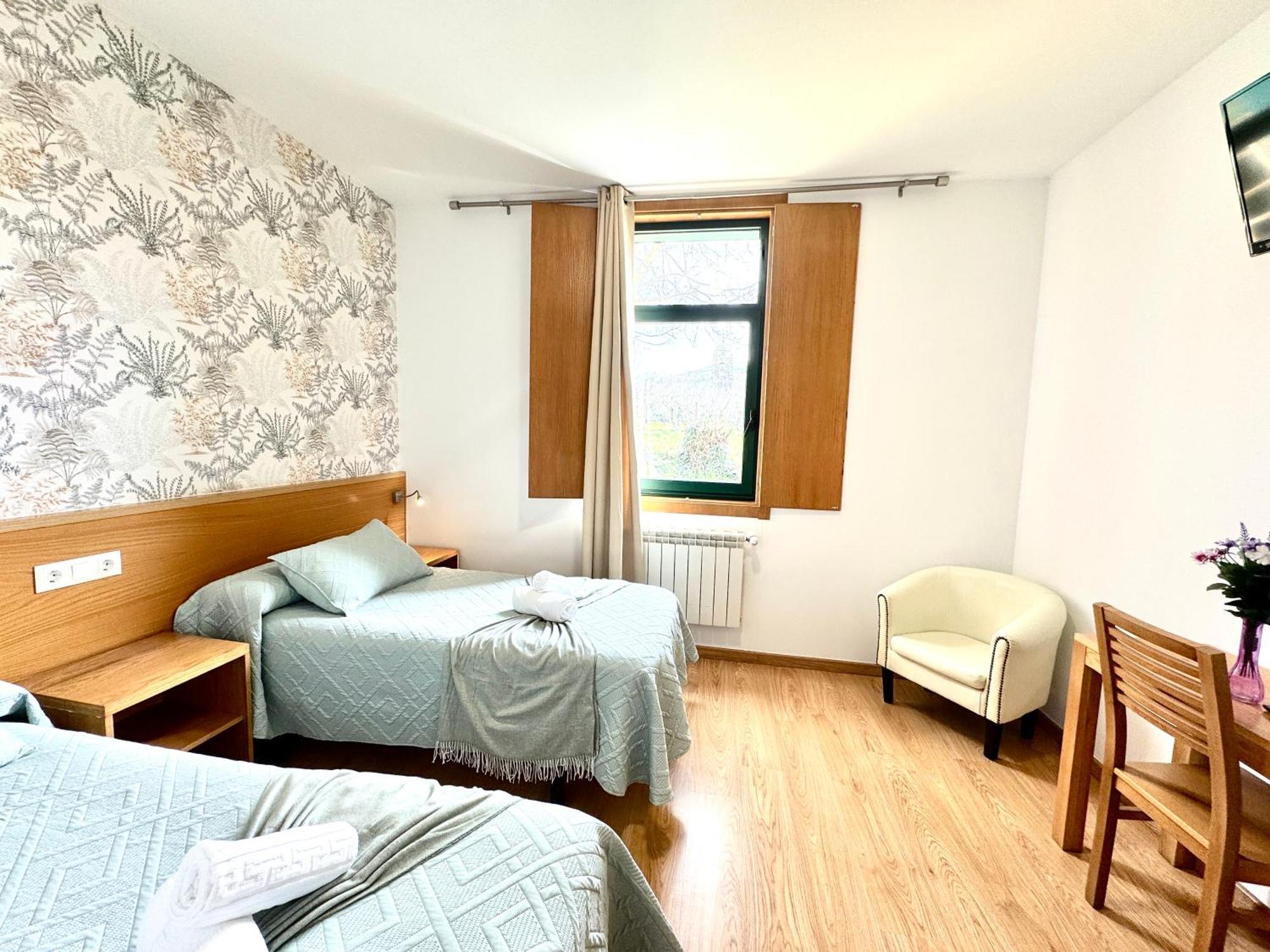 Complexo Xacobeo Hotell Tríacastela Exteriör bild