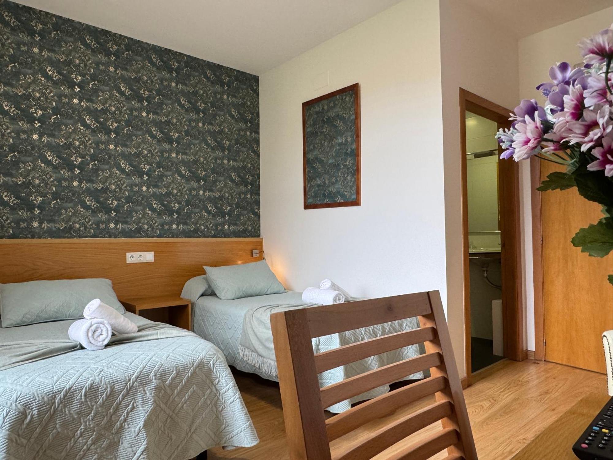 Complexo Xacobeo Hotell Tríacastela Exteriör bild
