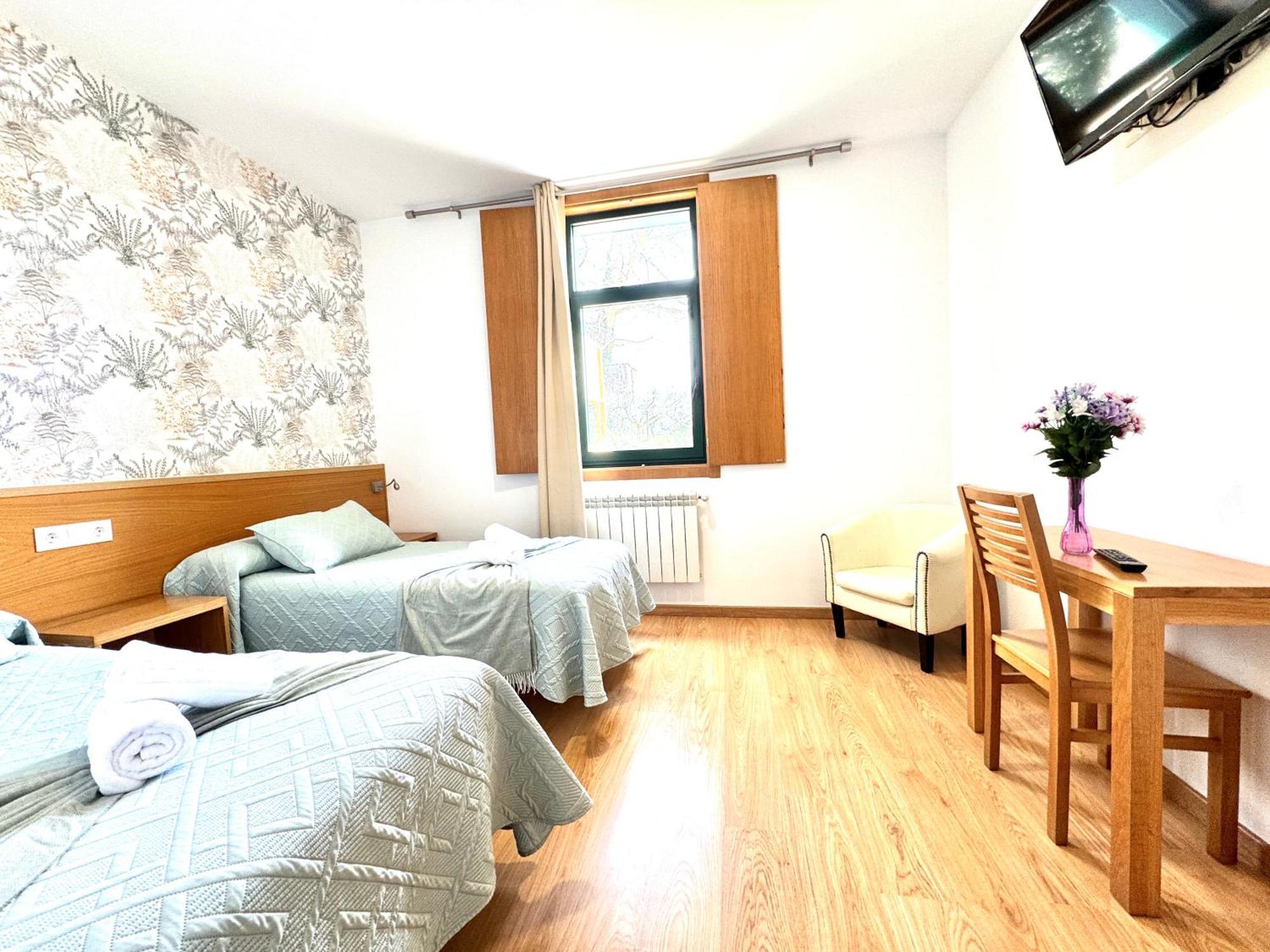 Complexo Xacobeo Hotell Tríacastela Exteriör bild