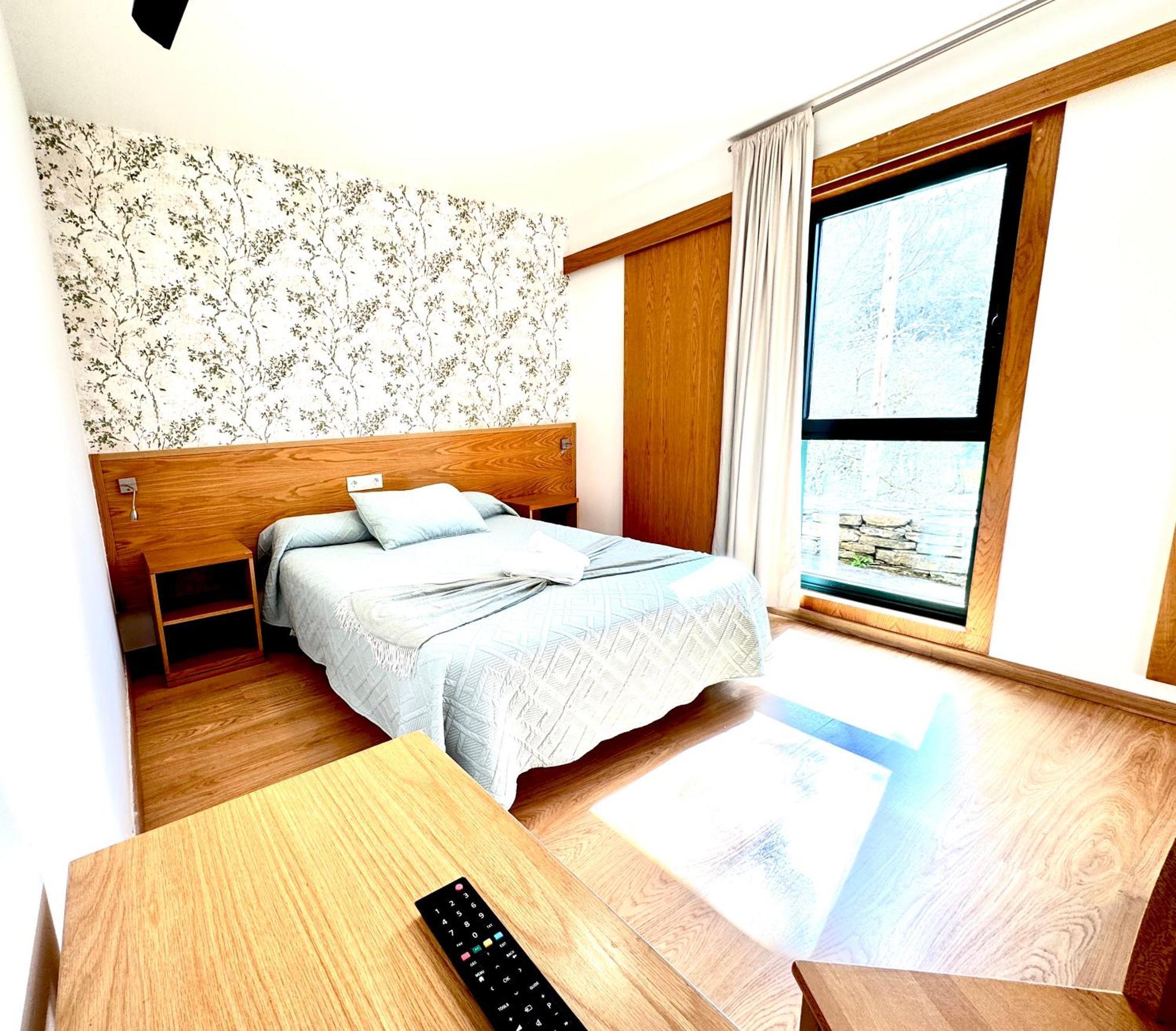 Complexo Xacobeo Hotell Tríacastela Exteriör bild
