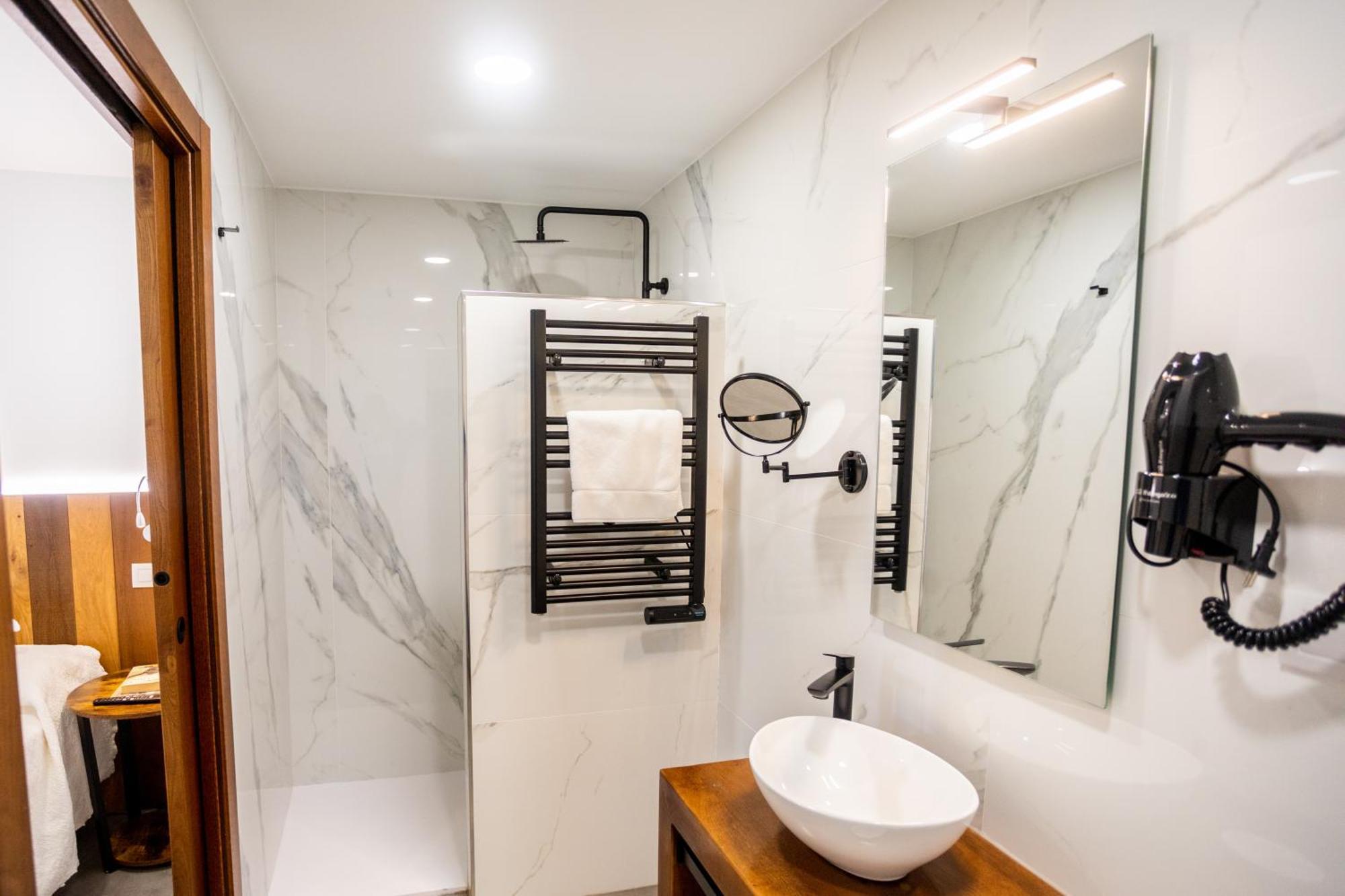 Complexo Xacobeo Hotell Tríacastela Exteriör bild